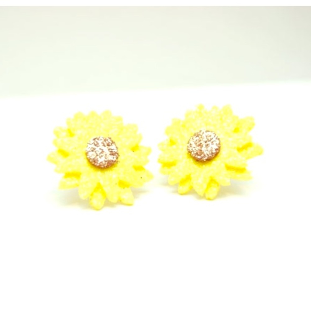 Sunflower glitter stud earrings